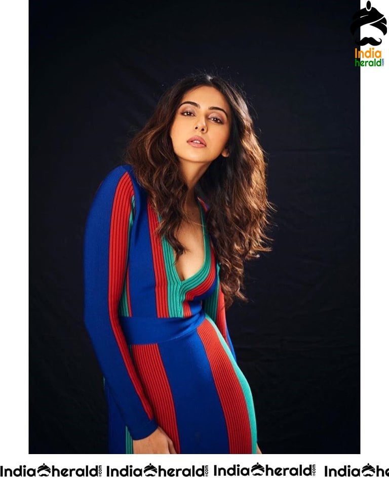 Rakul Preet Latest Hot Thighs Cleavage Exposing Photoshoot Set 1