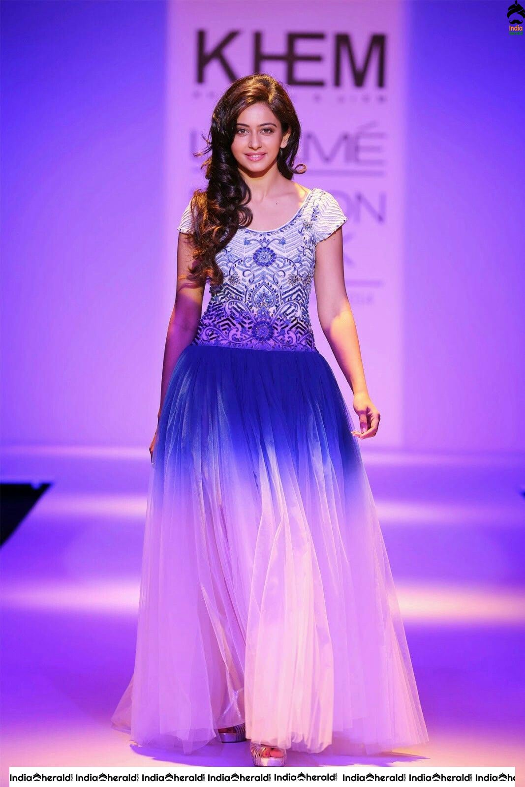 Rakul Preet Ravishing Hot Photos Collection Set 2