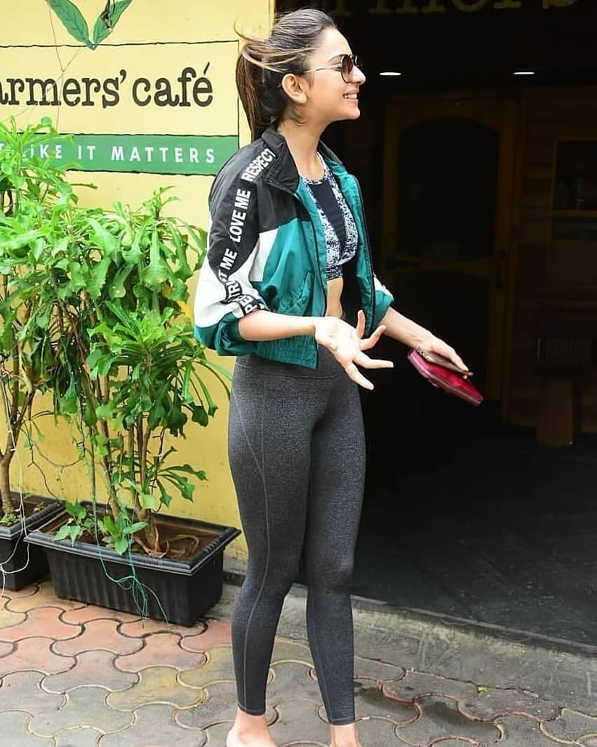 Rakul Preet Spotted Outside In Farmers Cafe