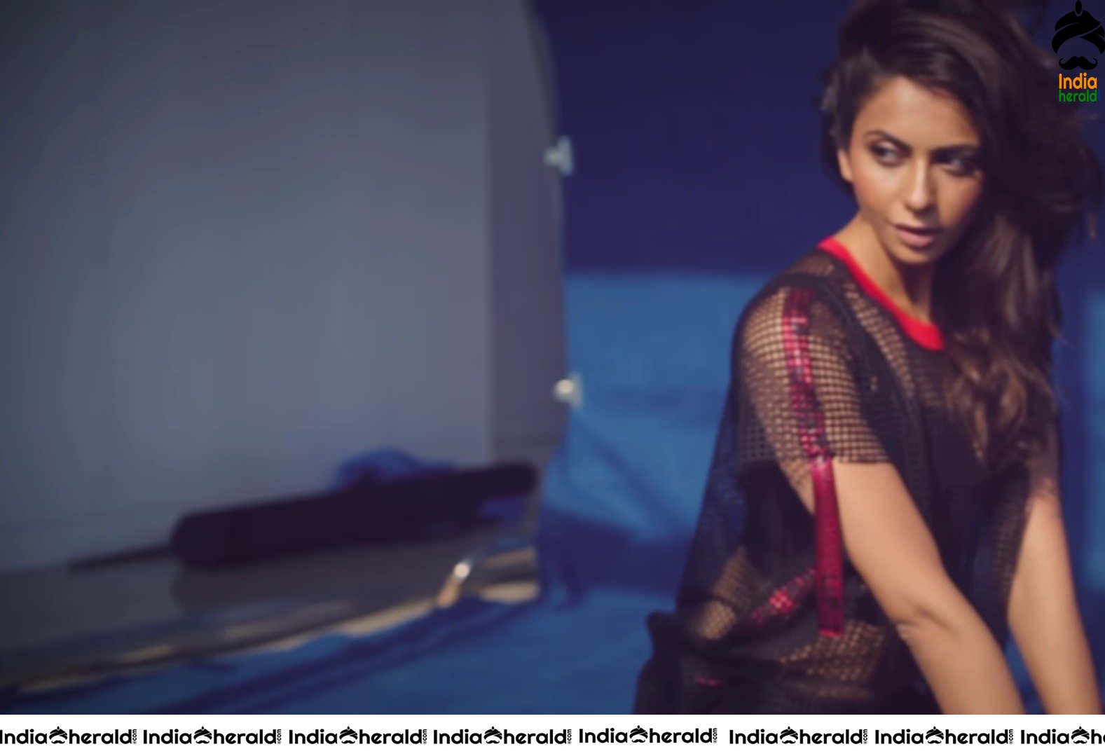 Rakul Preet Unseen Hottest Exposing Photoshoot Stills Set 3