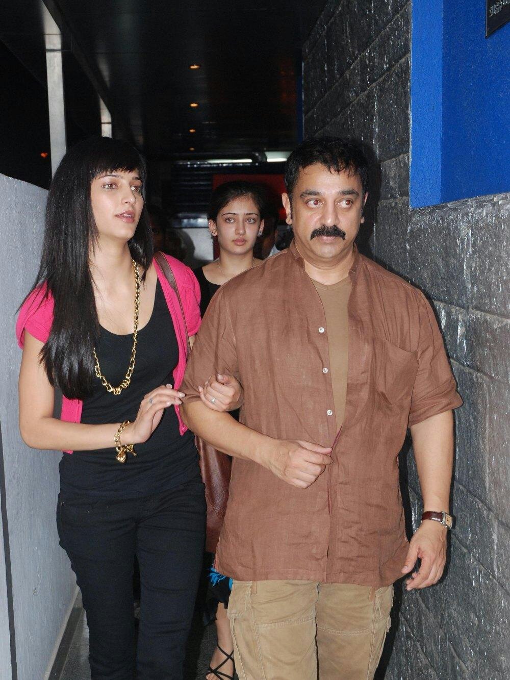 Rare And Unseen Hot Photos Of Shruti Hassan