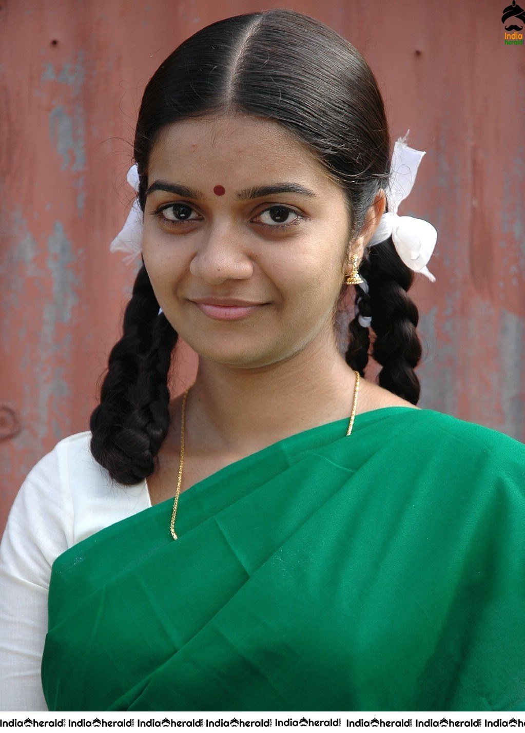 Rare and Unseen Stills of Tamil Cult Classic Subramaniyapuram Movie Set 8