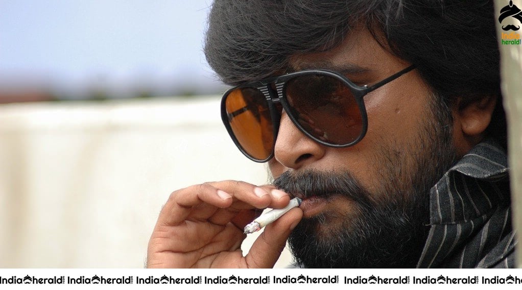 Rare and Unseen Stills of Tamil Cult Classic Subramaniyapuram Movie Set 8