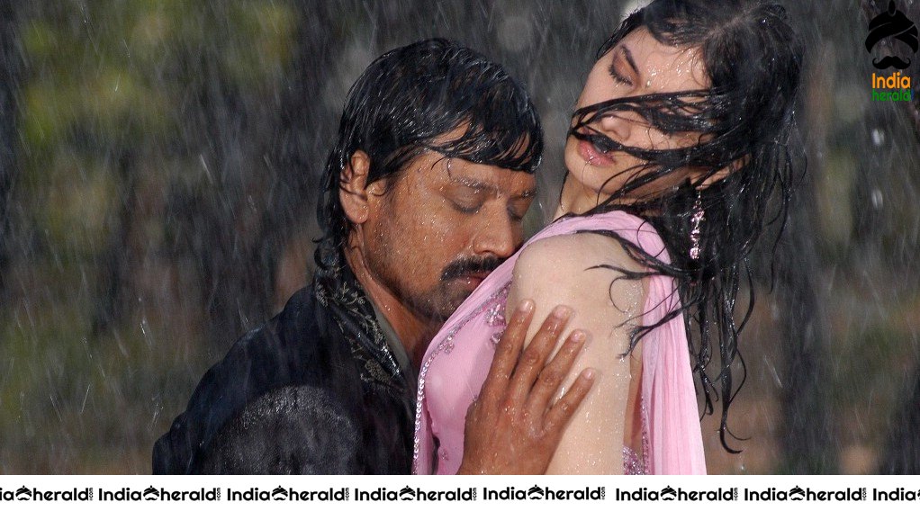 Rare Hot Photos of Tamannaah Saree Stripping and Enjoyed by Hero under Rain Set 1