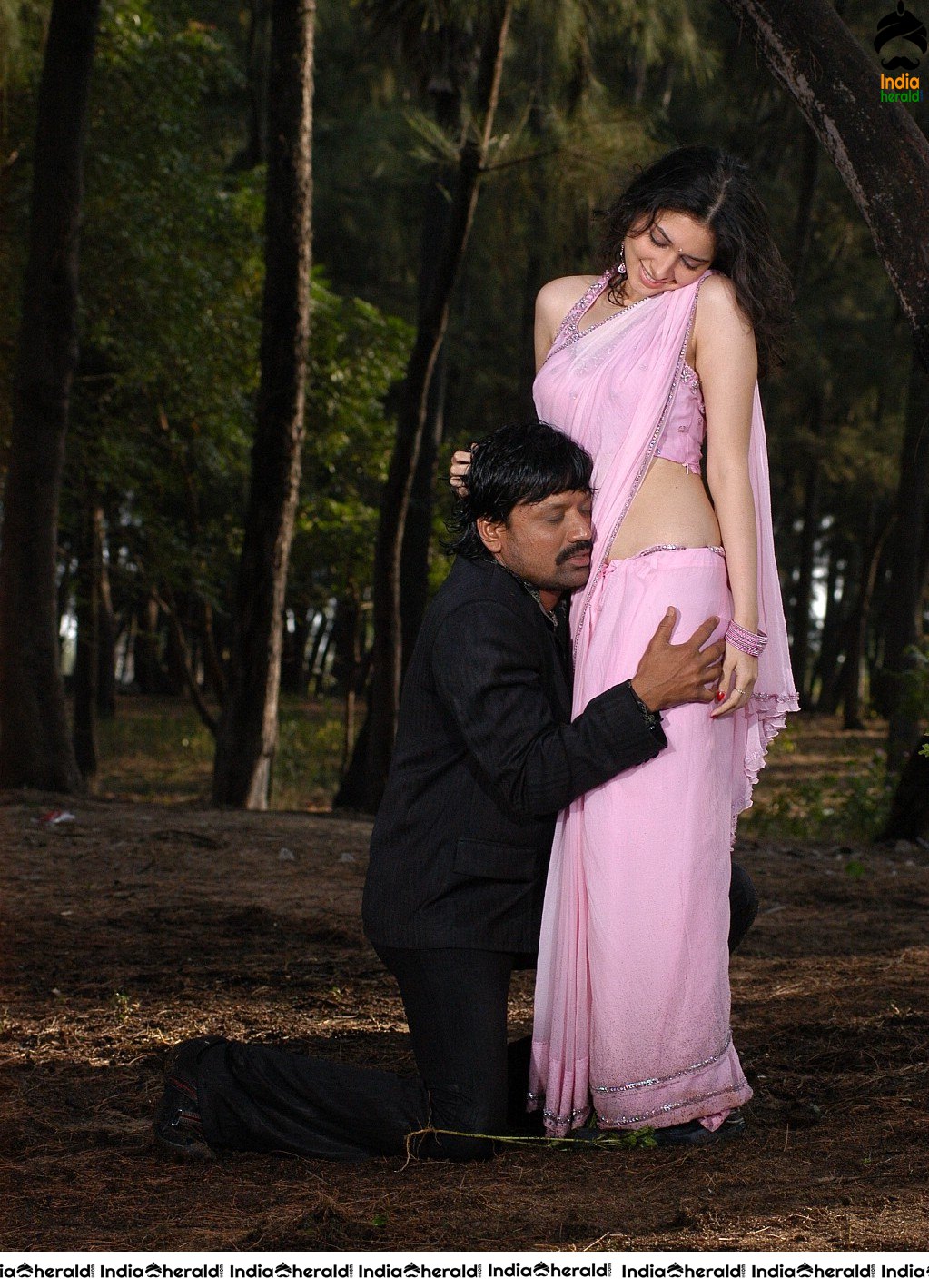 Rare Hot Photos of Tamannaah Saree Stripping and Enjoyed by Hero under Rain Set 2