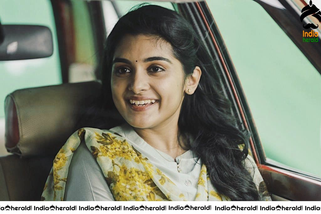 Rare Unseen BTS Photos of Nivetha Thomas Set 2