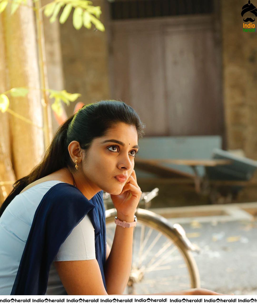 Rare Unseen BTS Photos of Nivetha Thomas Set 3