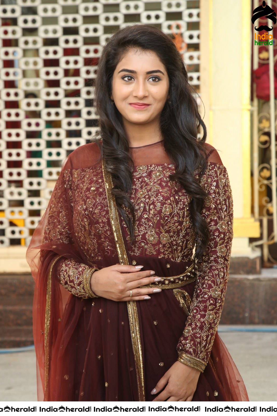 Rashi Singh Latest Photos Set 1