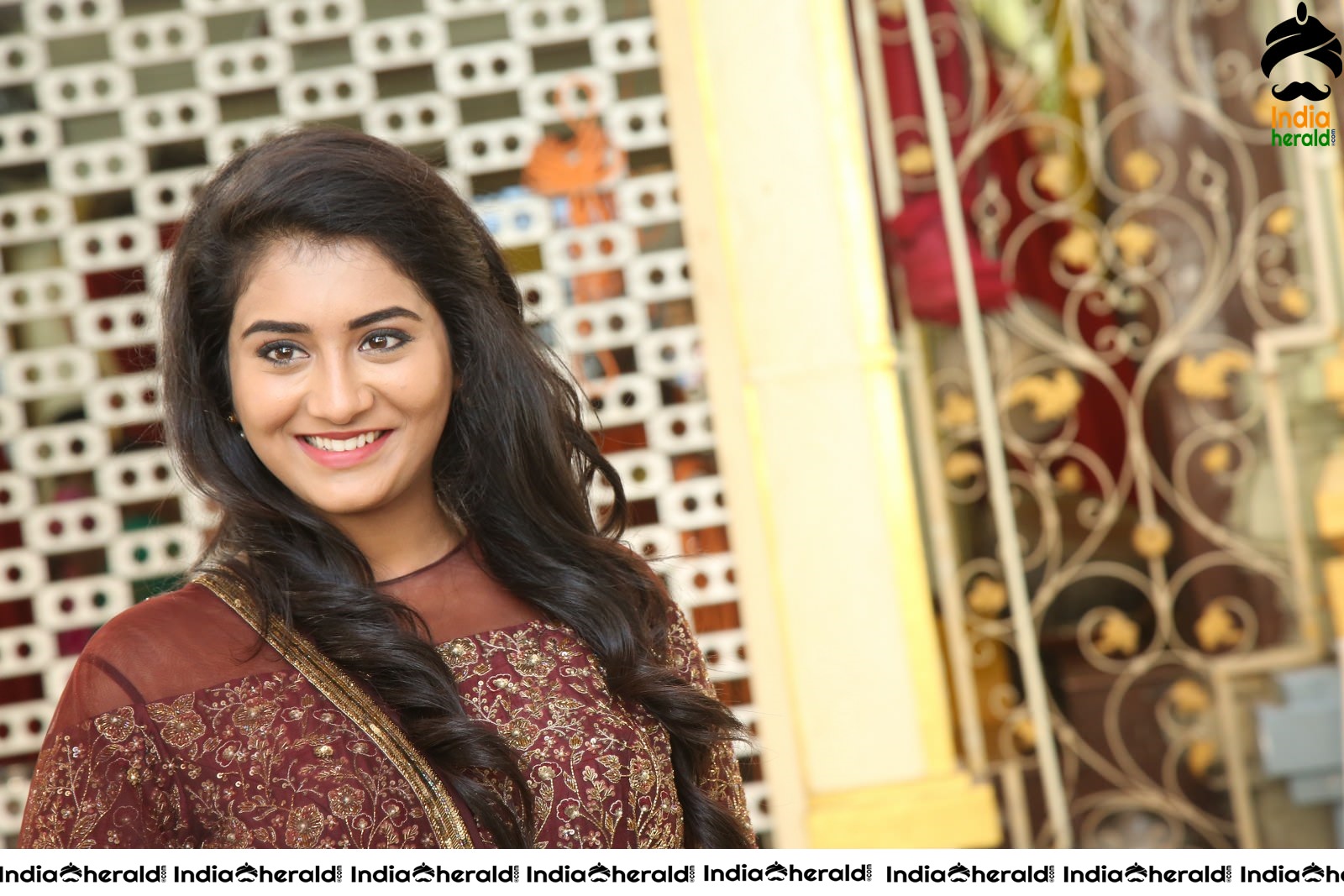 Rashi Singh Latest Photos Set 1