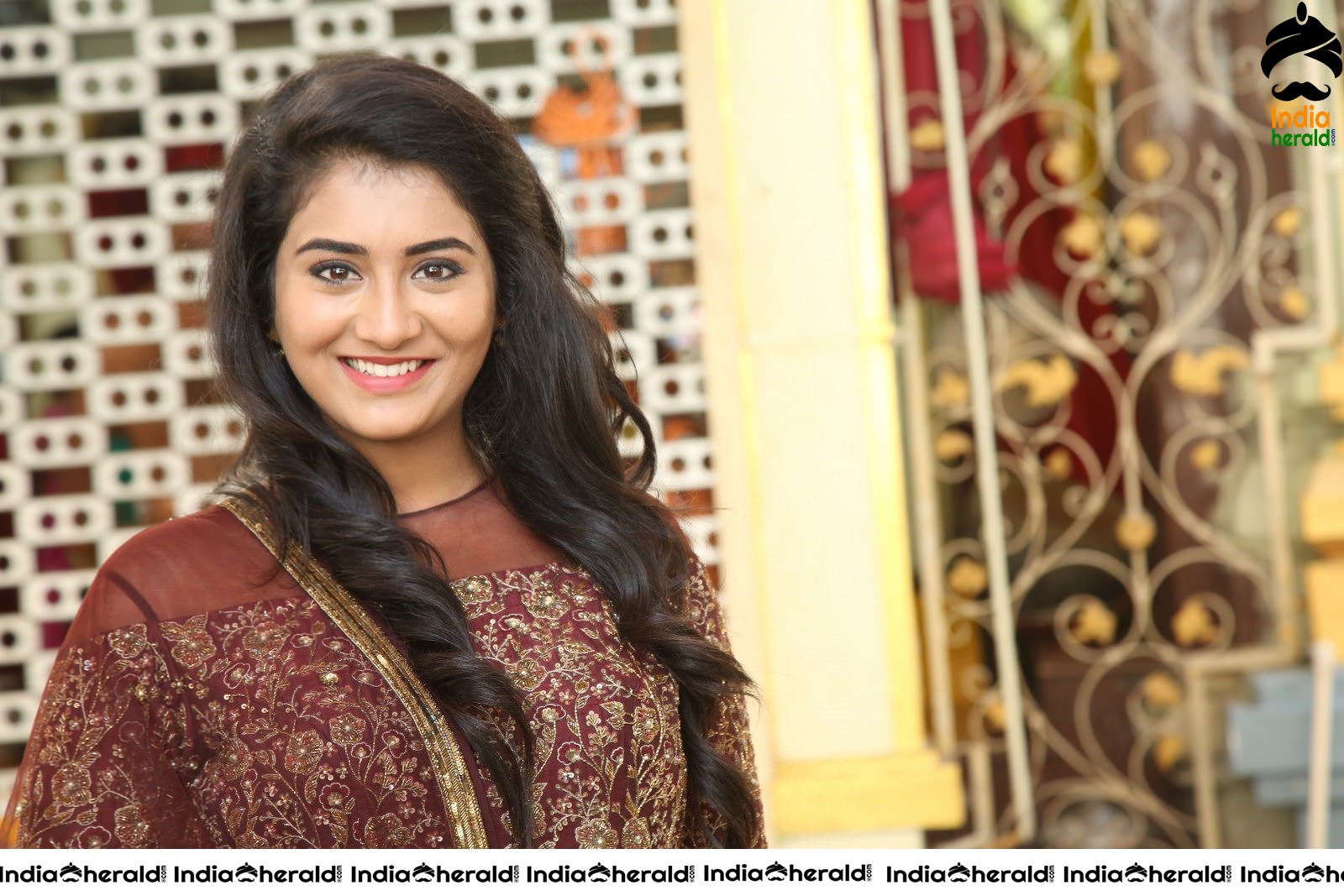 Rashi Singh Latest Photos Set 1