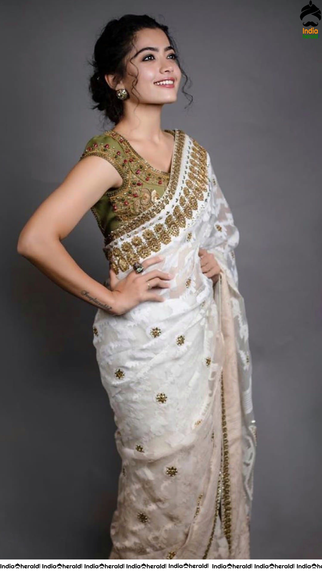 Rashmika Mandanna Cute Adorable Expressions in Saree