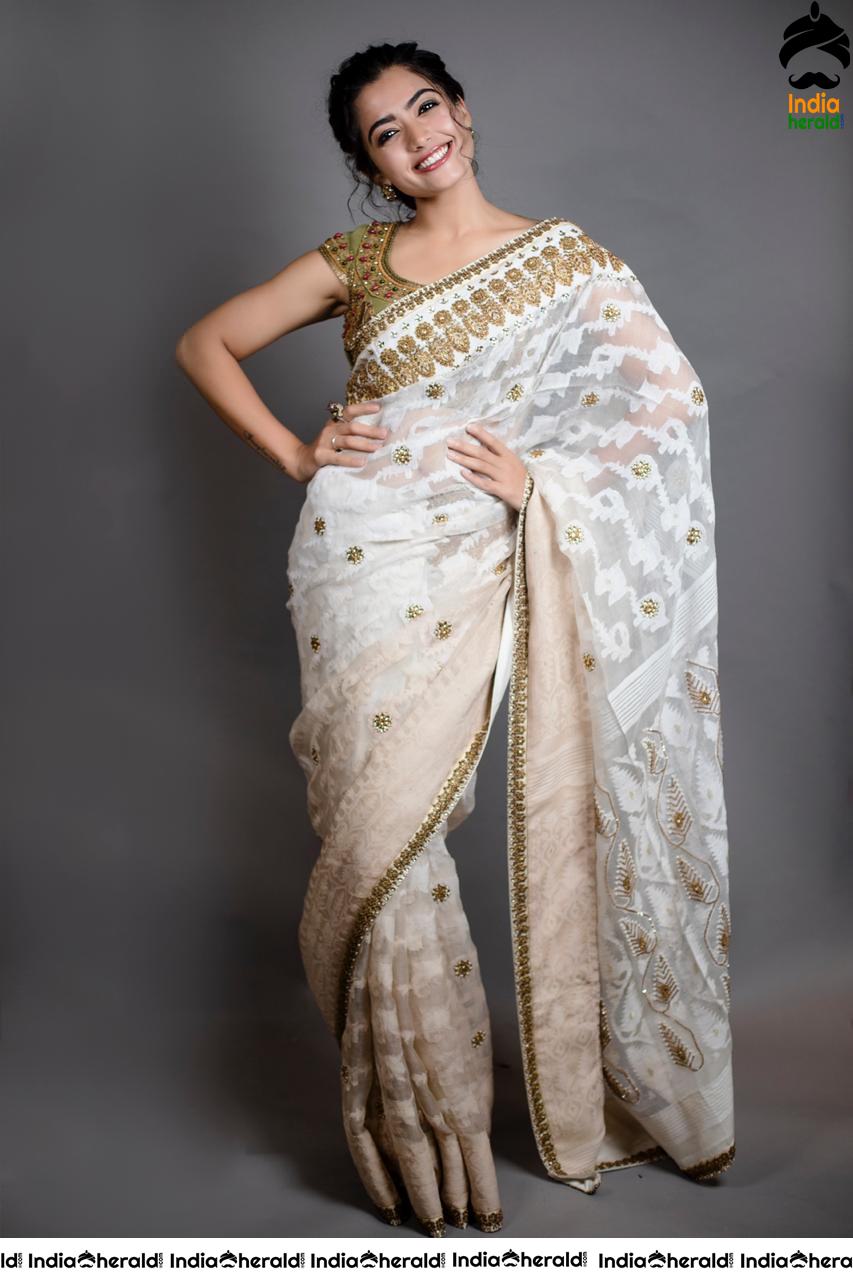 Rashmika Mandanna Cute Adorable Expressions in Saree