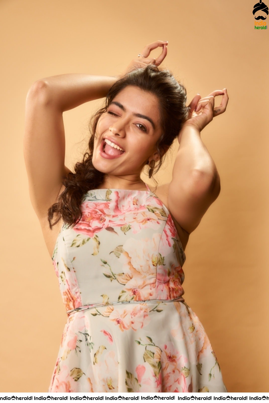 Rashmika Mandanna Cute and Adorable Expressions in this latest Photoshoot Set 2