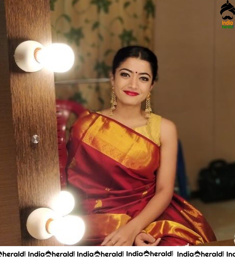 Rashmika Mandanna Cute Mesmerizing Photoshoot Pics Set 1