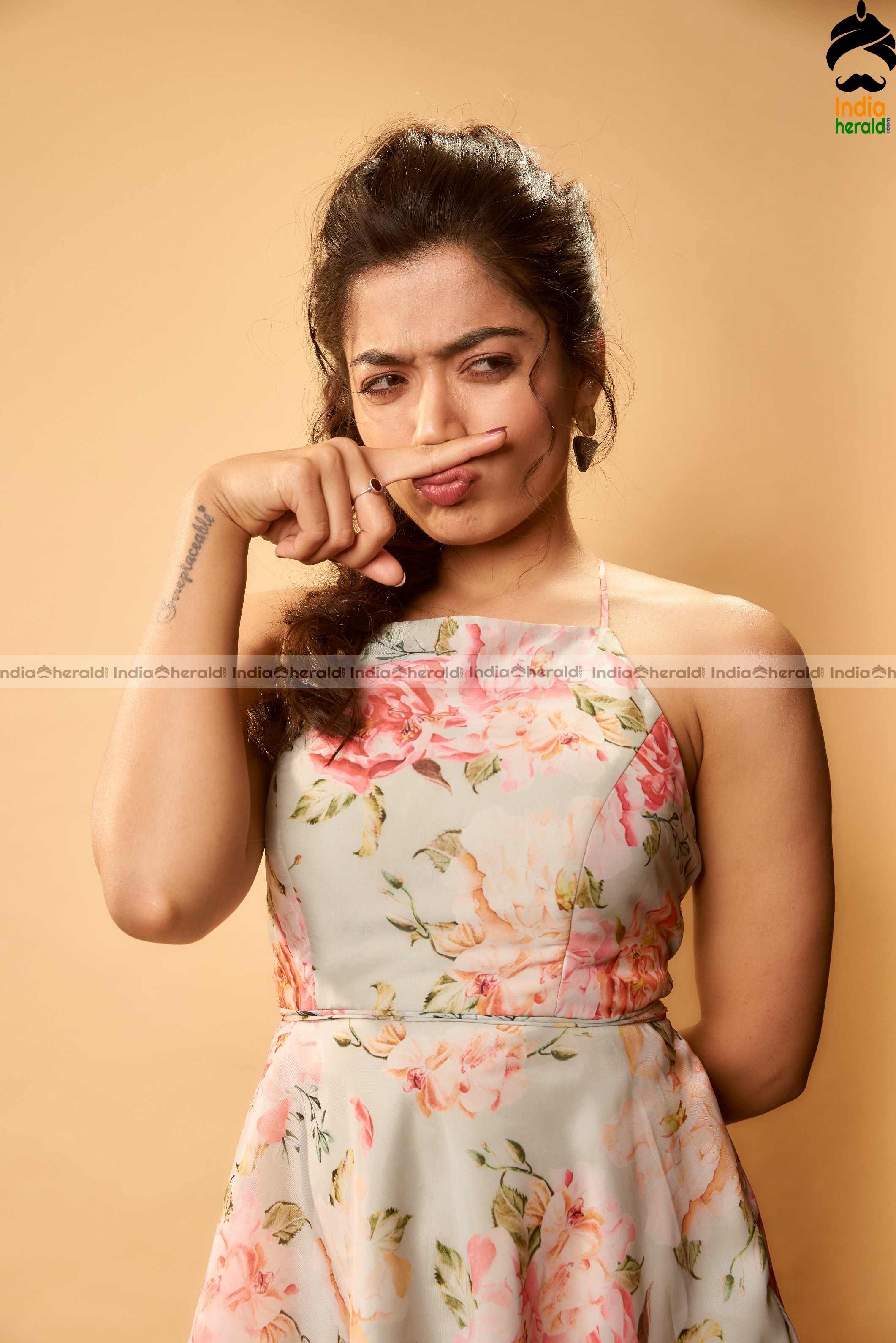 Rashmika Mandanna Hot Cute Adorable Expression Meme Concept Photoshoot HD Stills Set 4