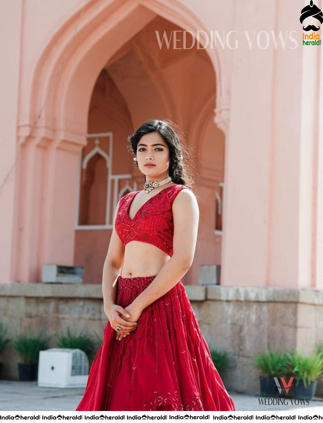 Rashmika Mandanna Hot Waist and Navel Show during Wedding Vows Shoot Set 3