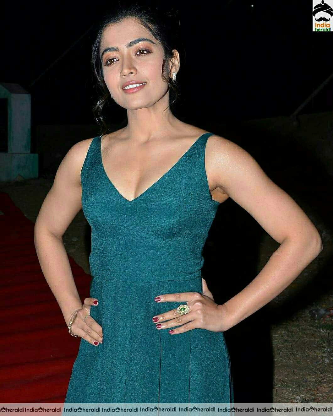 Rashmika Mandanna Latest Hot and Cute Photo Stills