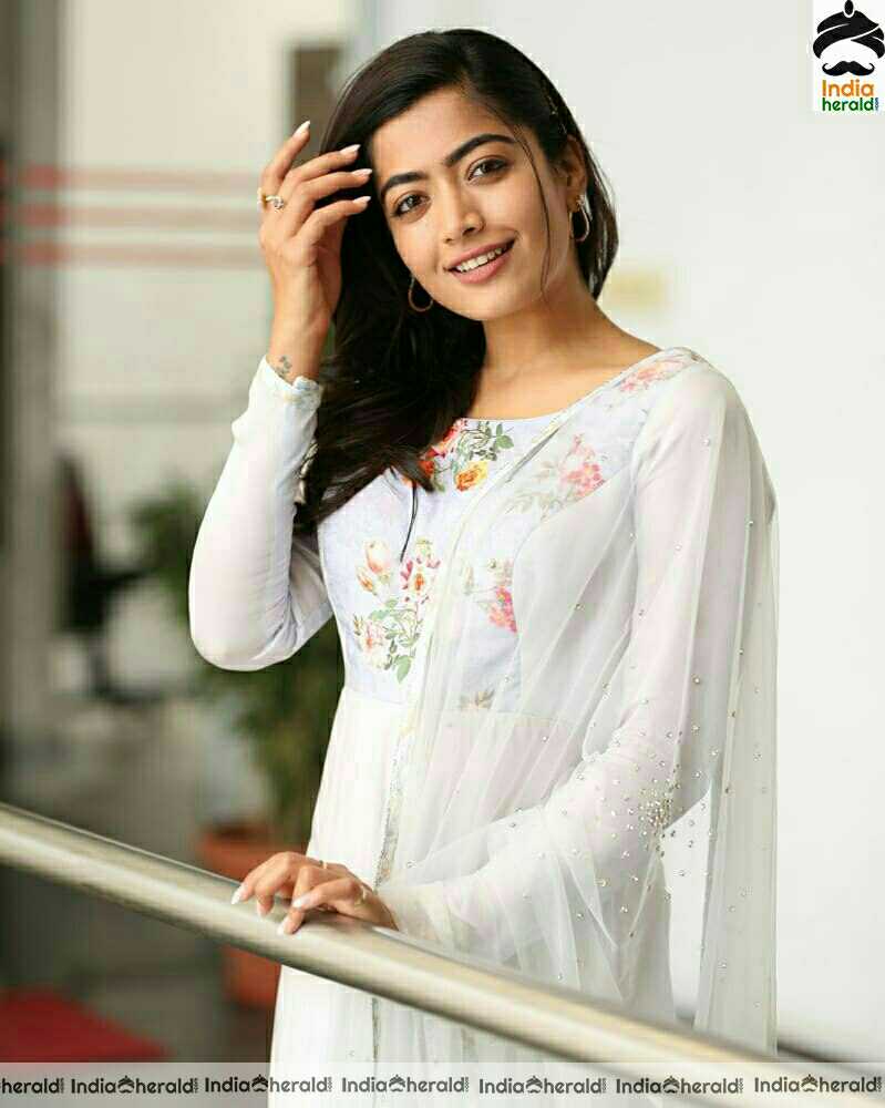 Rashmika Mandanna Latest Hot and Cute Photo Stills