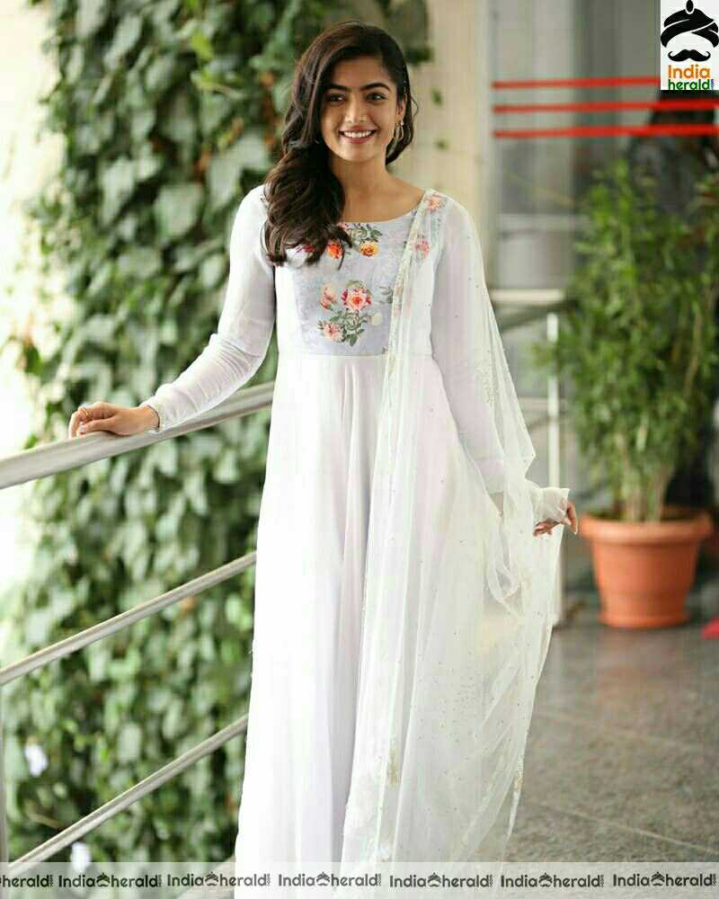 Rashmika Mandanna Latest Hot and Cute Photo Stills