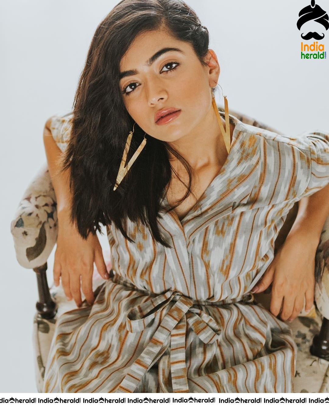 Rashmika Mandanna Latest Hot Photoshoot