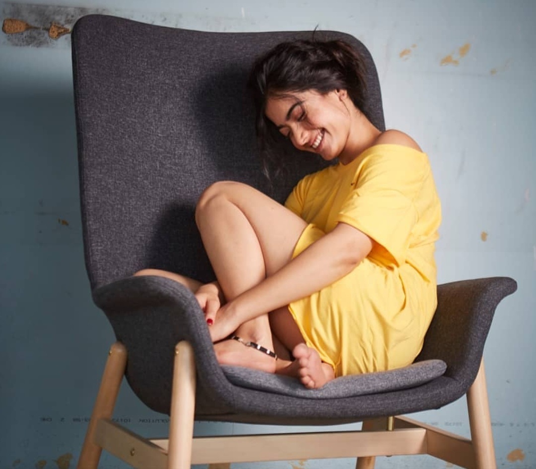 Rashmika Mandanna Sizzling Hot Photo Shoot