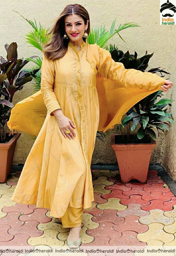 Raveena Tandon Cute Yellow Chudi Stills