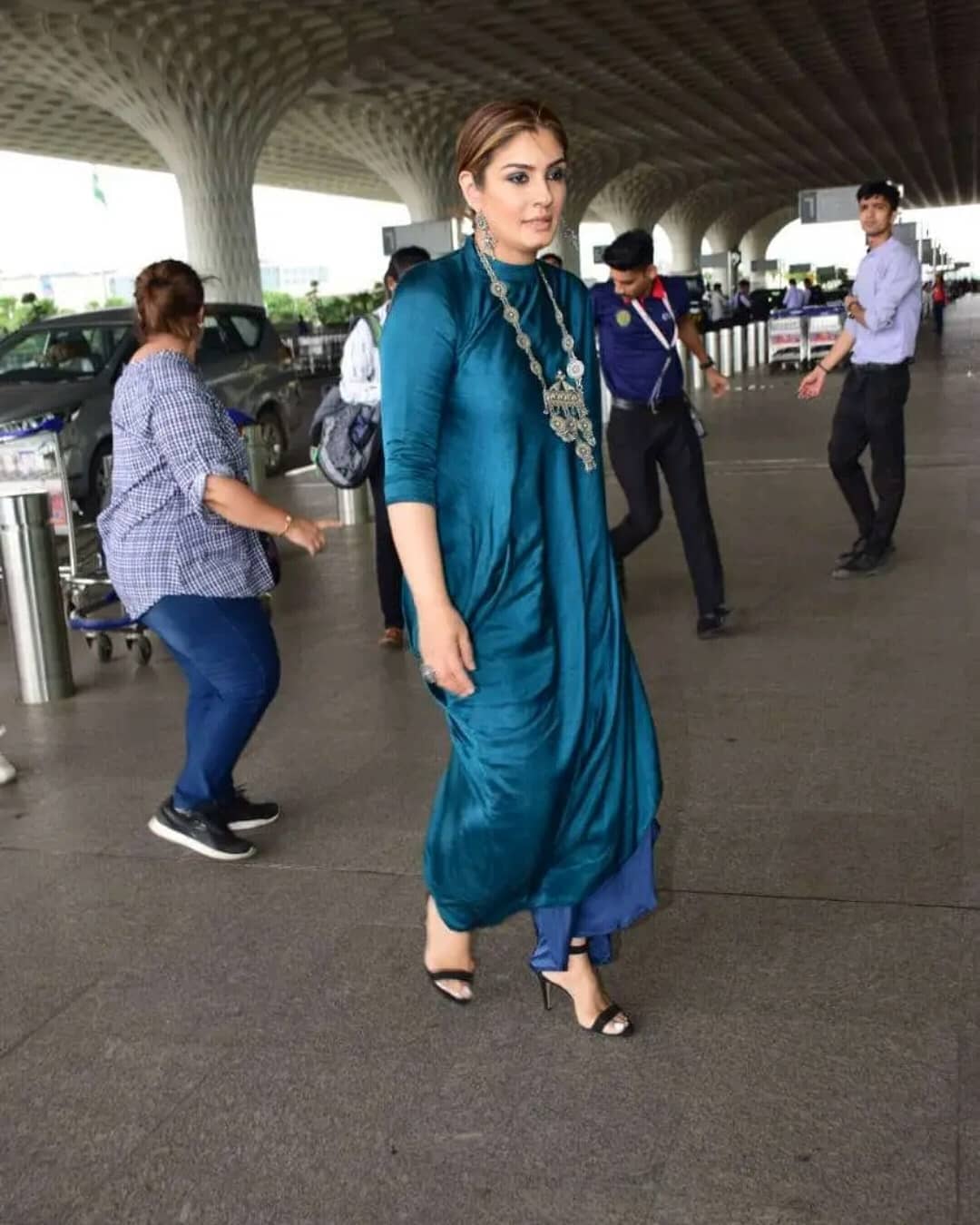 Raveena Tandon Was Recently Spotted At The Mumbai Airport