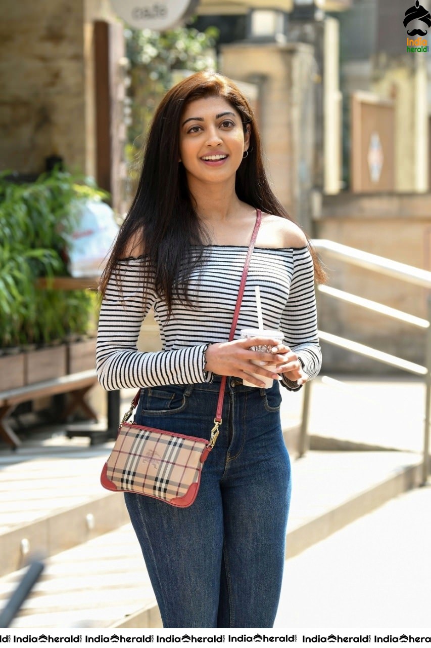 Recent Hot Clicks Of Pranitha from her Bollywood debut Hungama 2 movie Set 1