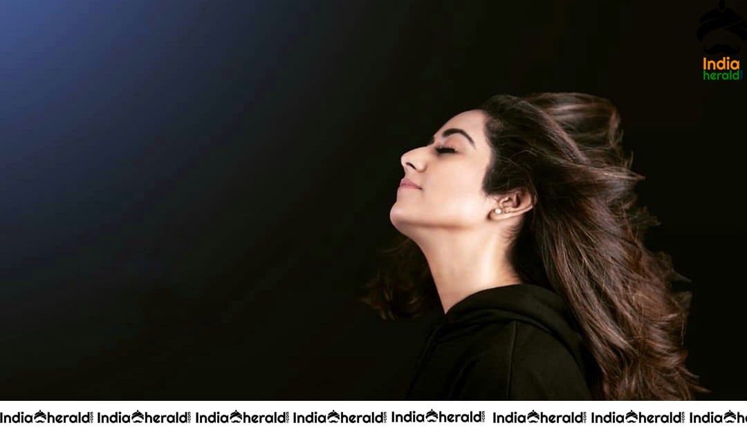 Recent Hot Clicks Of Singer Jonita Gandhi