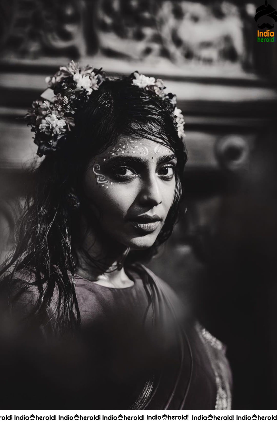 Recent Photoshoot of Aishwarya Lekshmi in Saree
