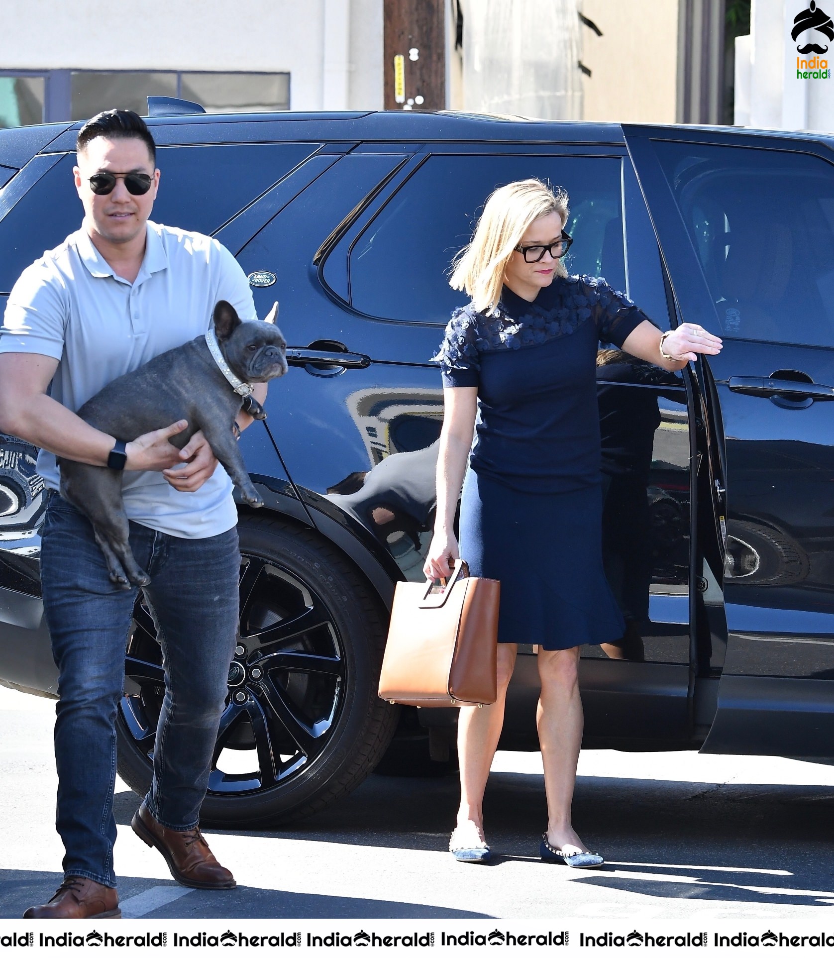 Reese Witherspoon caught by Paparazzi while out in Brentwood CA Set 2