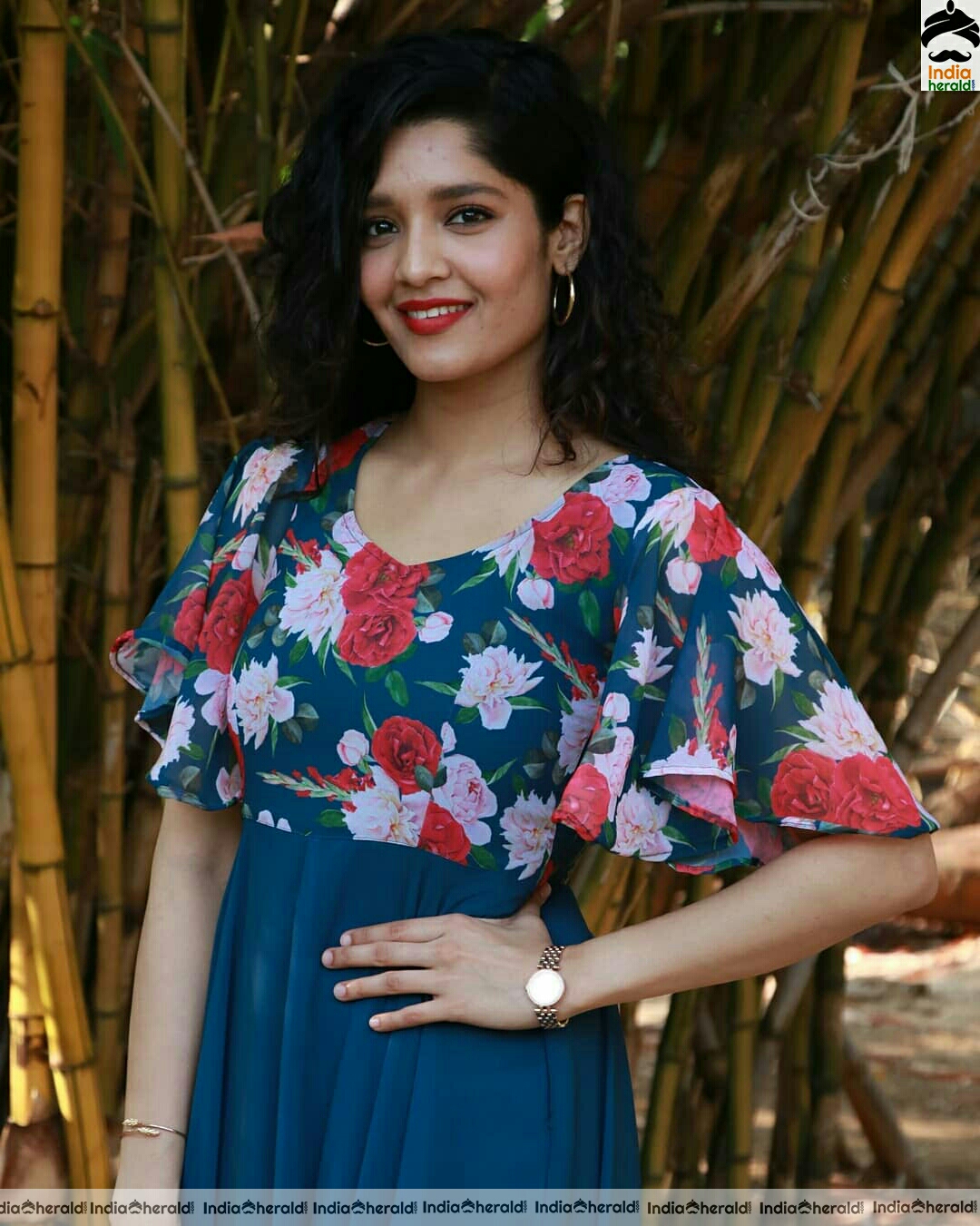 Ritika Singh Latest Cute Photostills