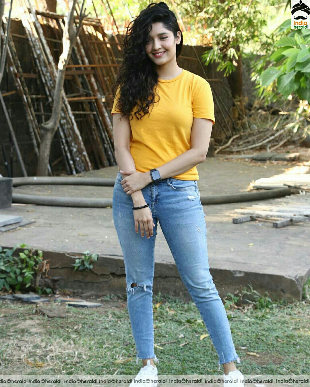 Ritika Singh Latest Cute Photostills