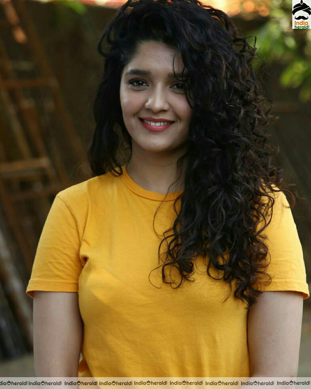 Ritika Singh Latest Cute Photostills