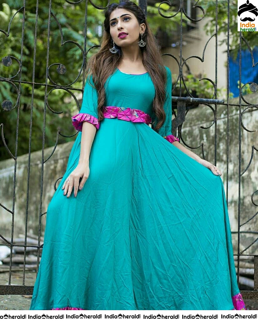Ruma Sharma Hot HD Stills From Fashion Floor India Photoshoot