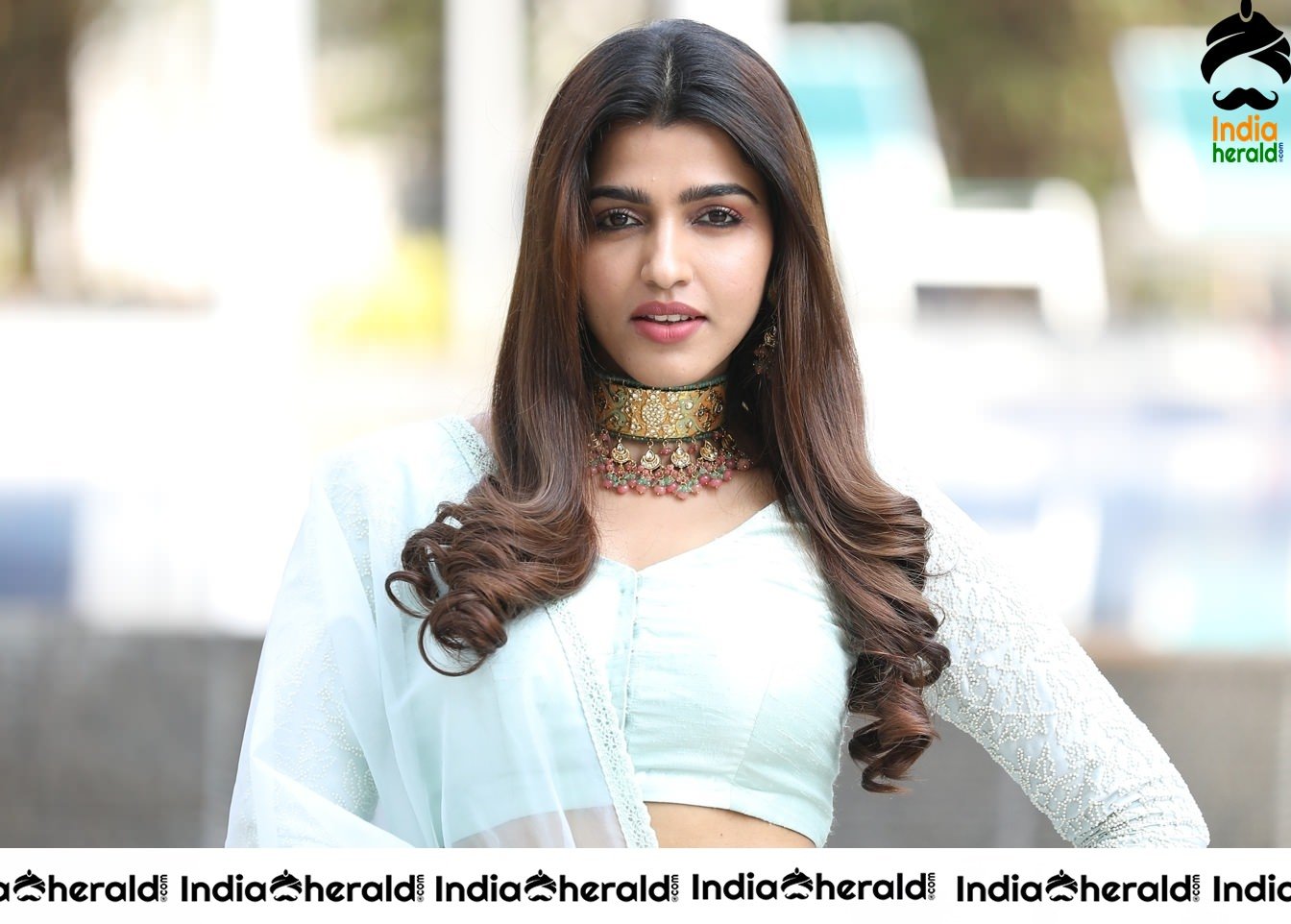 Sai Dhansika shows her Hot Waistline in her Recent Photoshoot