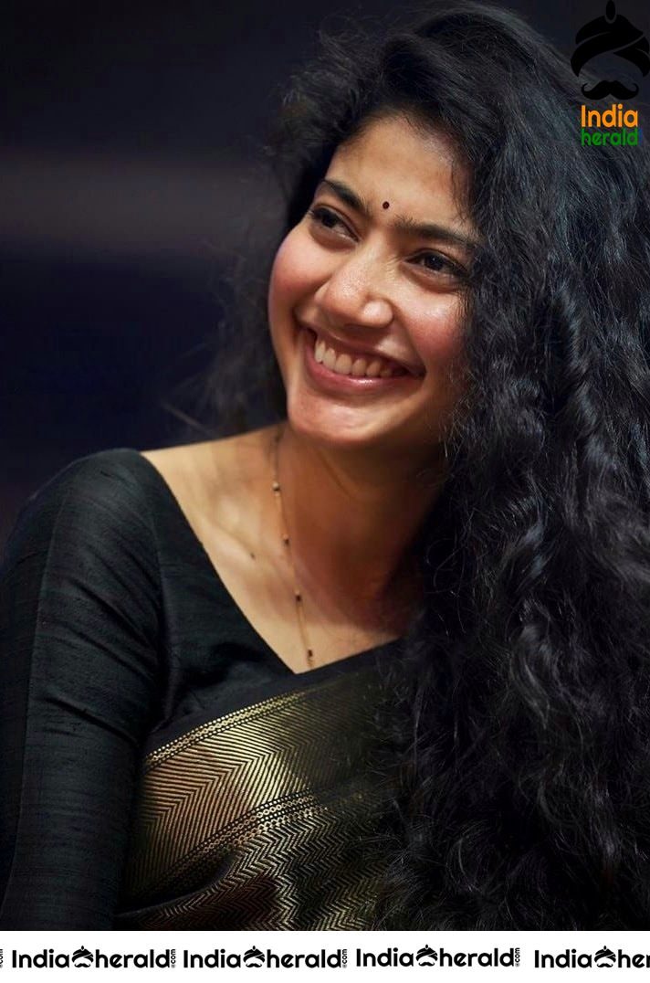 Sai Pallavi from the recently held Behindwoods Awards