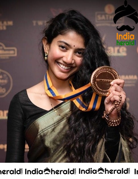 Sai Pallavi from the recently held Behindwoods Awards