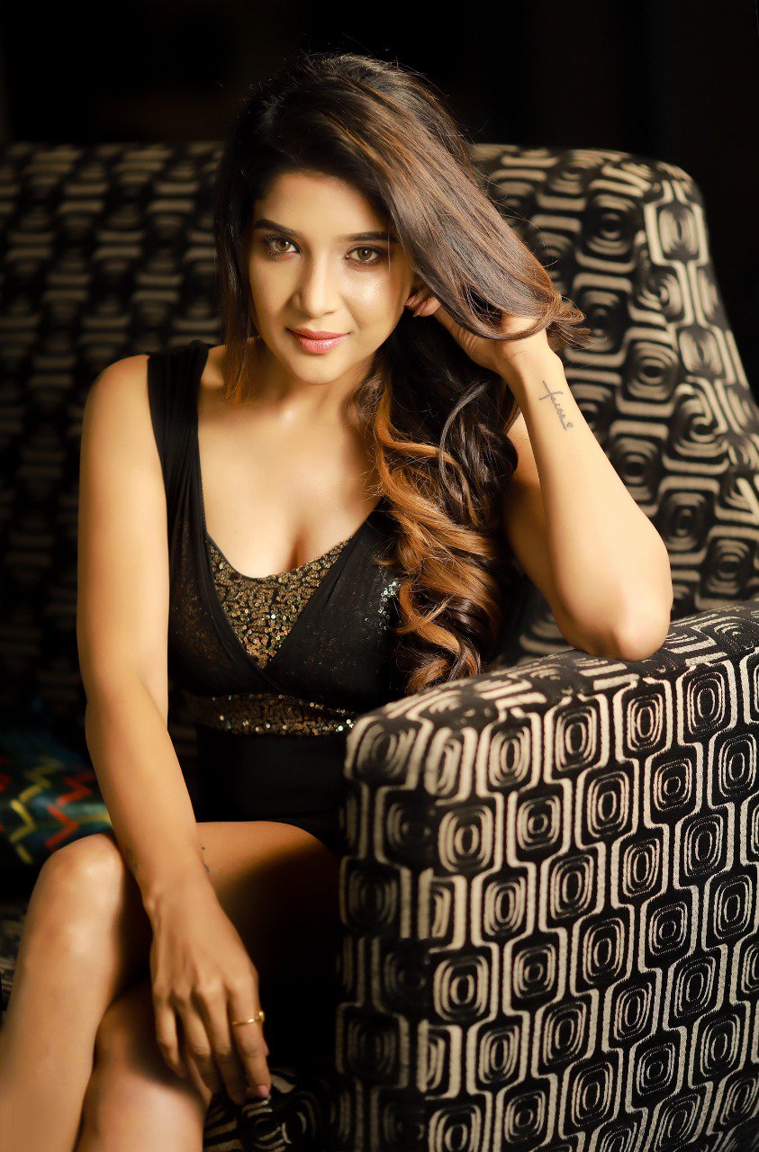Sakshi Agarwal Latest Hot Photoshoot After Her Exit From Bigg Boss House