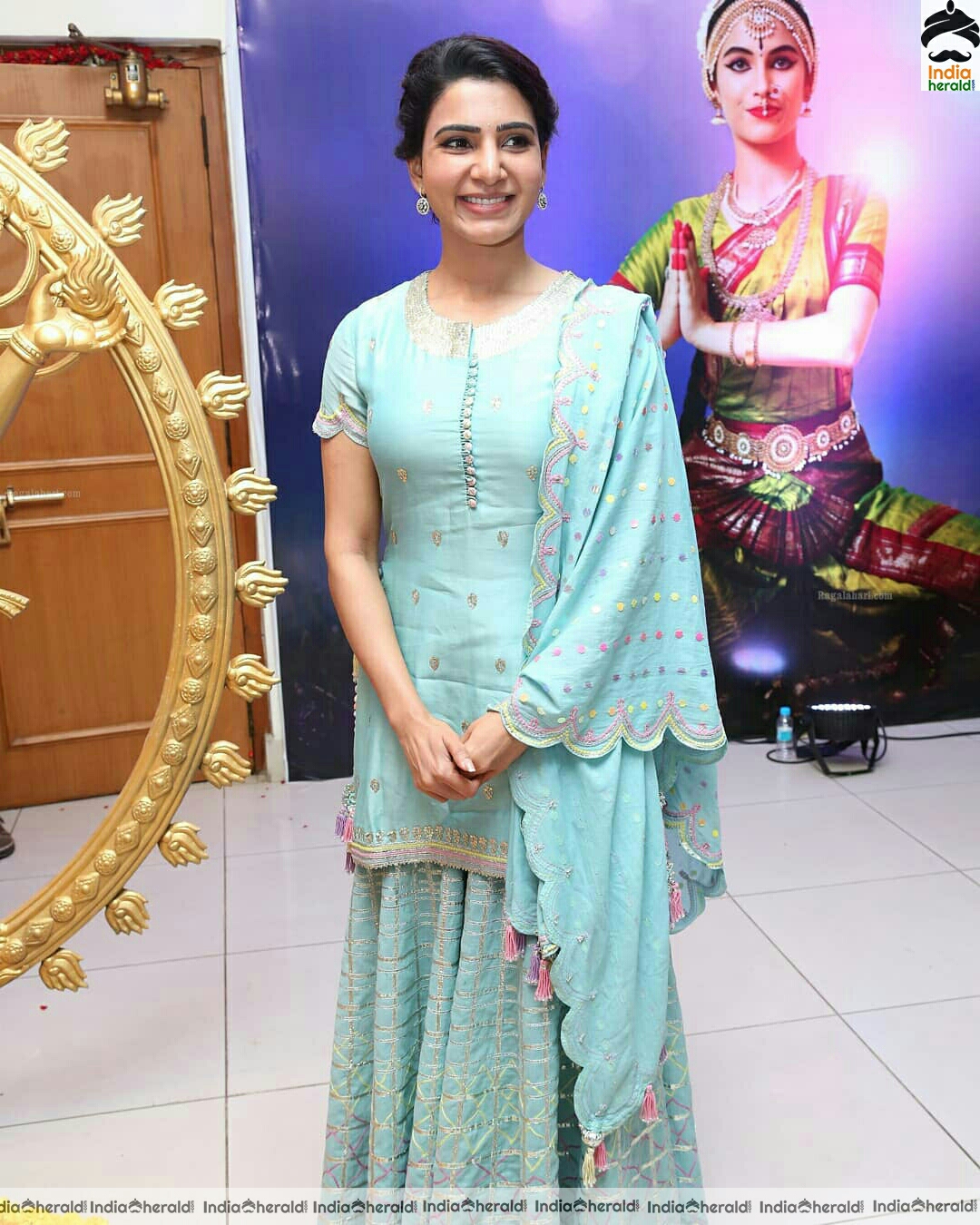 Samantha Cute Blue Dress Stills