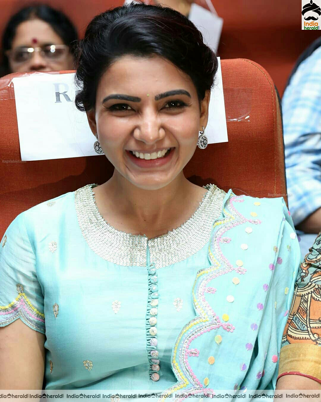 Samantha Cute Blue Dress Stills