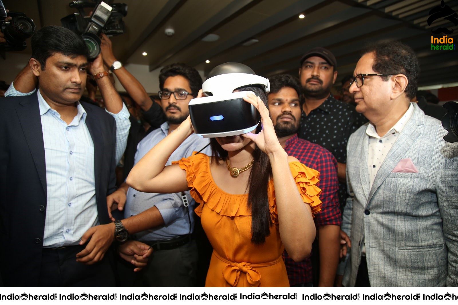 Samantha Gets Excited And Thrilled while wearing Virtual Reality Set 3