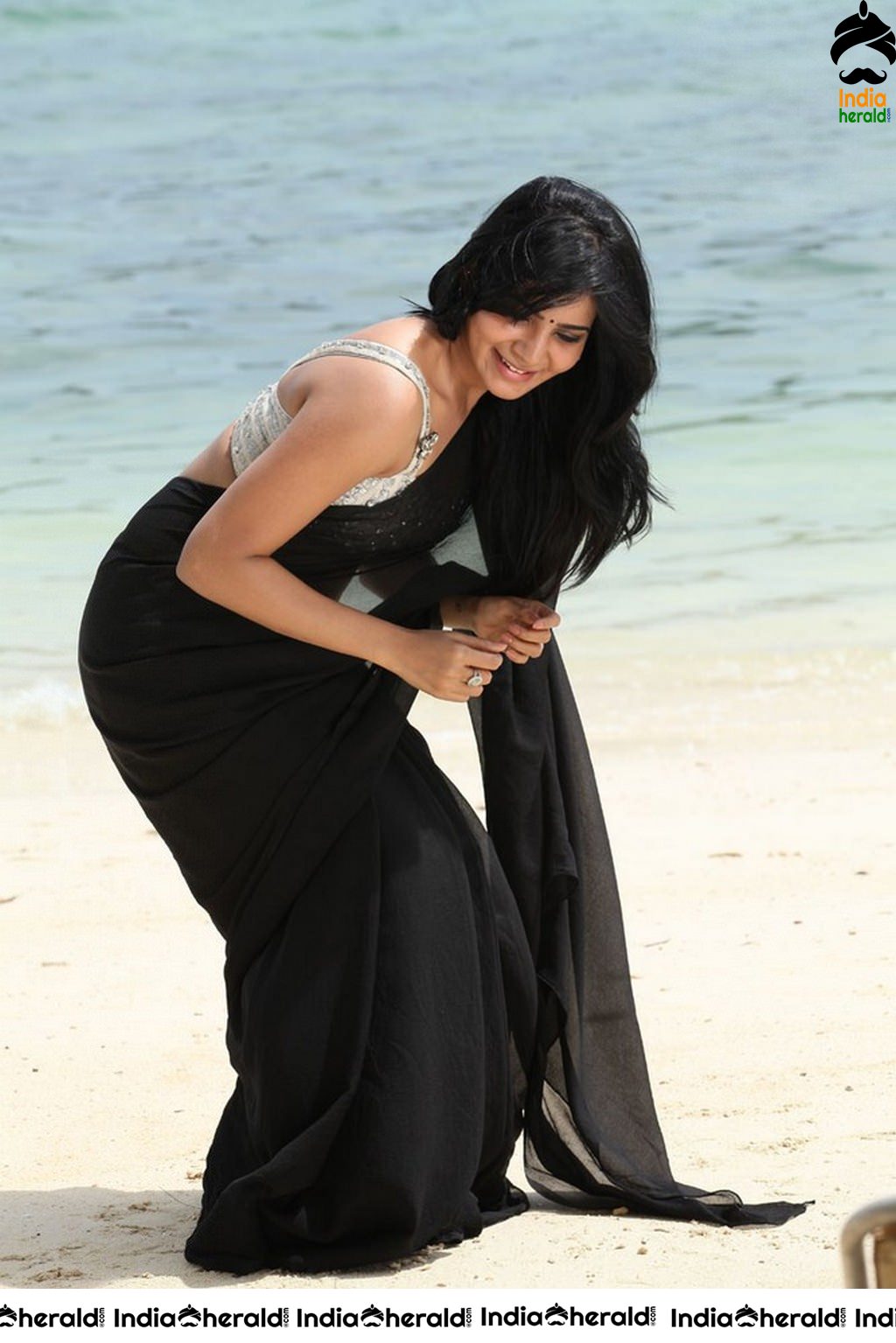 Samantha Hot Black Sexy Saree Photos Collection