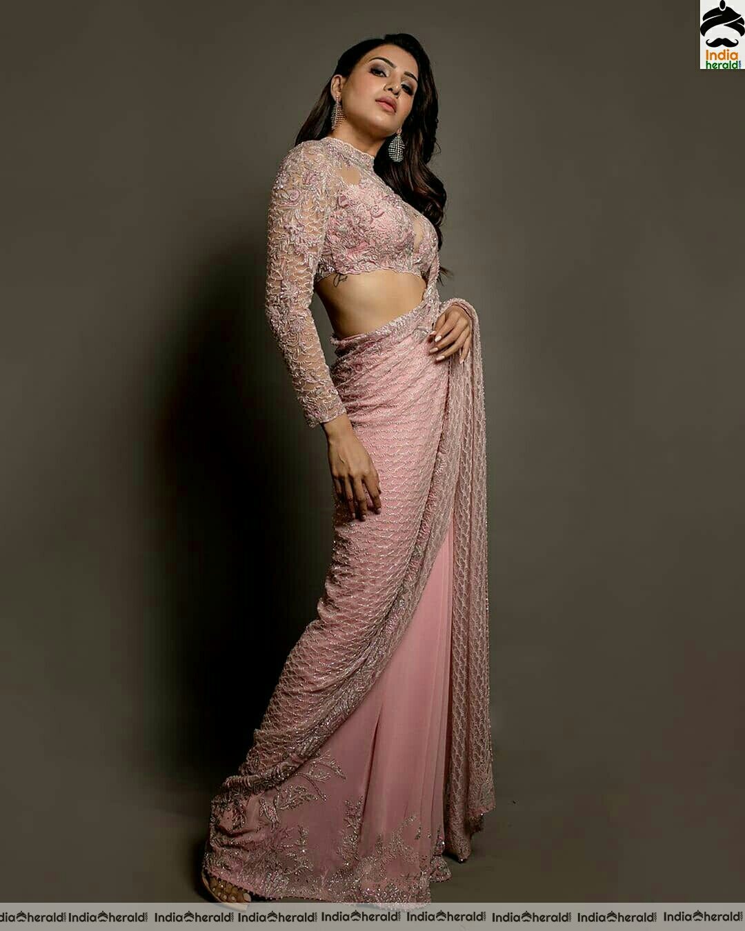 Samantha Hot Saree Compilation Stills