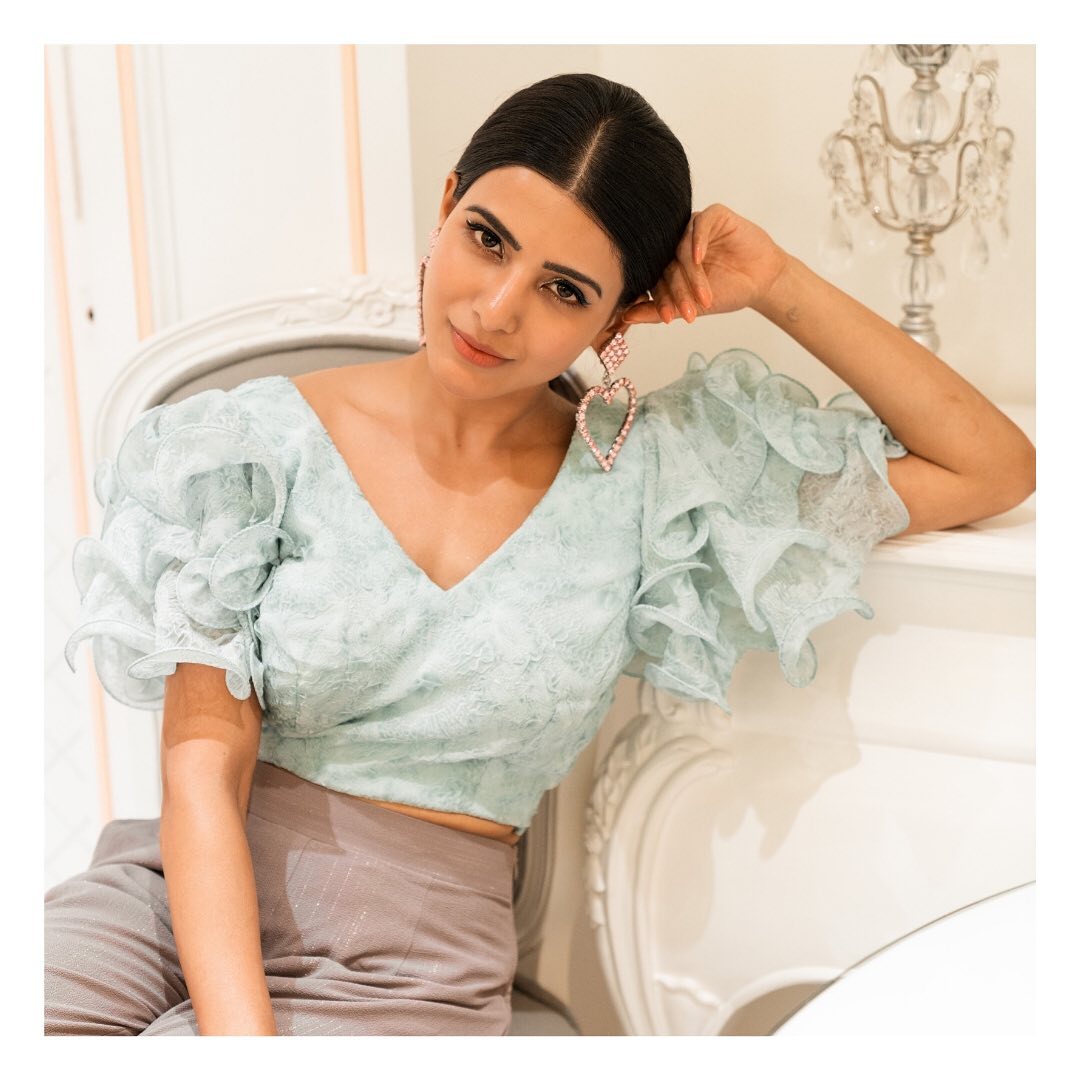 Samantha Latest Sizzling Photoshoot