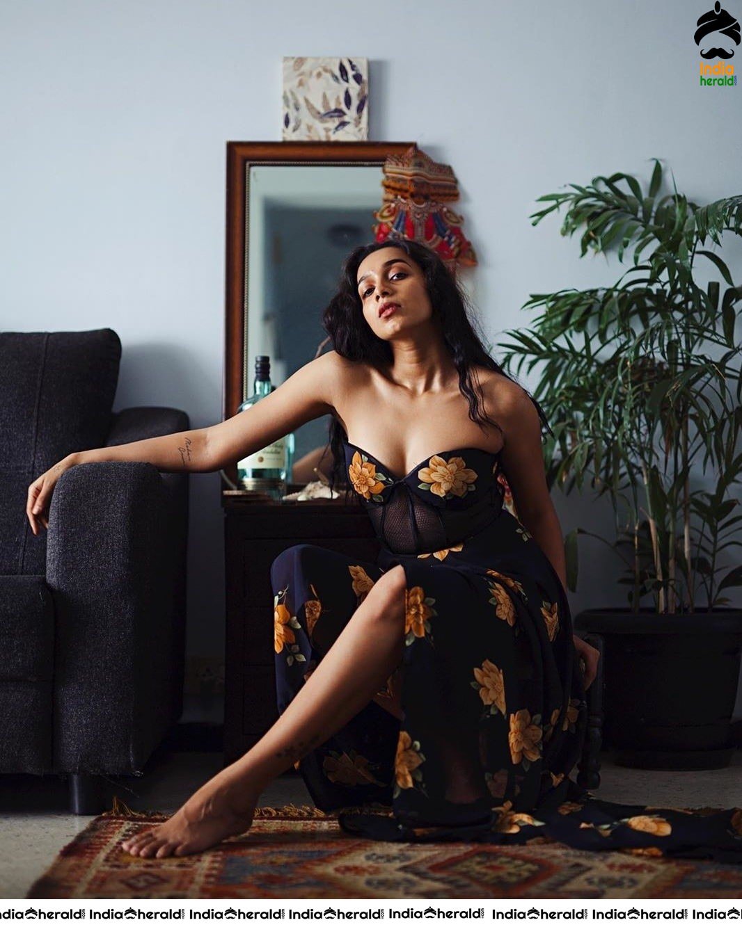 Sanchana Natarajan Hot Photos Collection