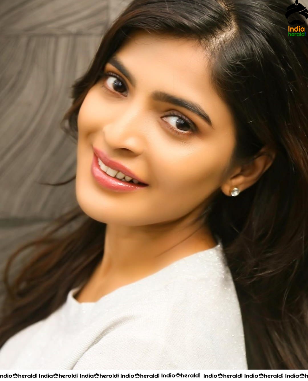 Sanchita Shetty Looking So Pretty in these Pics