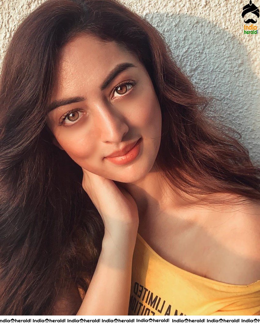 Sandeepa Dhar Hot Photos Collection Set 1