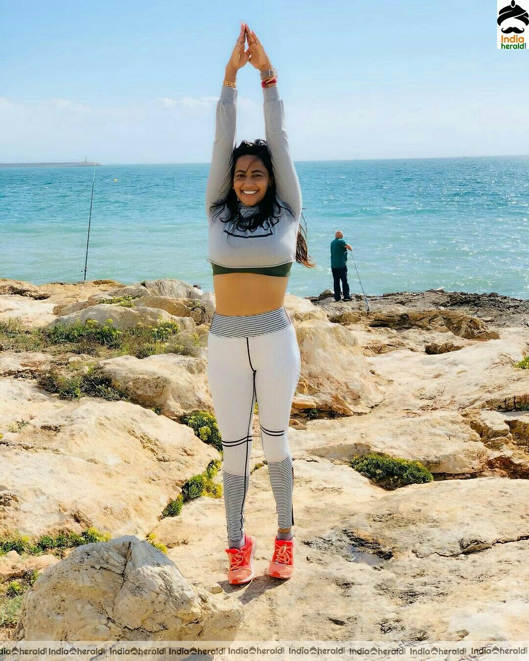 Sanjana Singh Doing hot yoga and tempting our mood