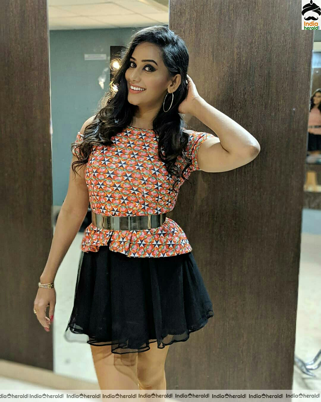 Sanjana Singh Shows Her Hot Thighs In These Latest Short Frock Stills